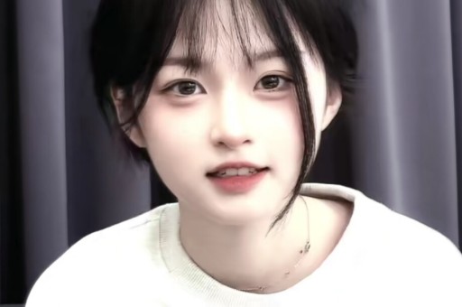 山寨汪小菲和翻版大S直播连麦模拟夫妻间拌嘴还当众要床垫