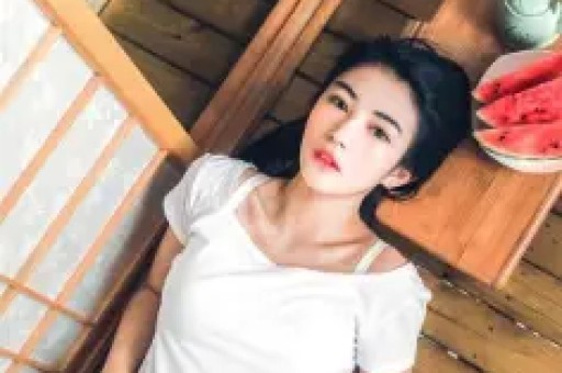张静初带货事件发酵47位消费者决定集体起诉立素食主义、学霸人设频翻车